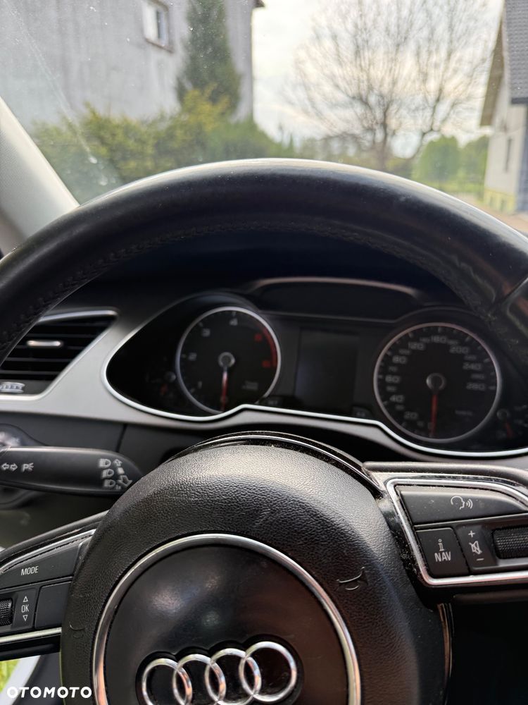 Audi A4 Avant 2.0 TDI DPF Ambiente - 7