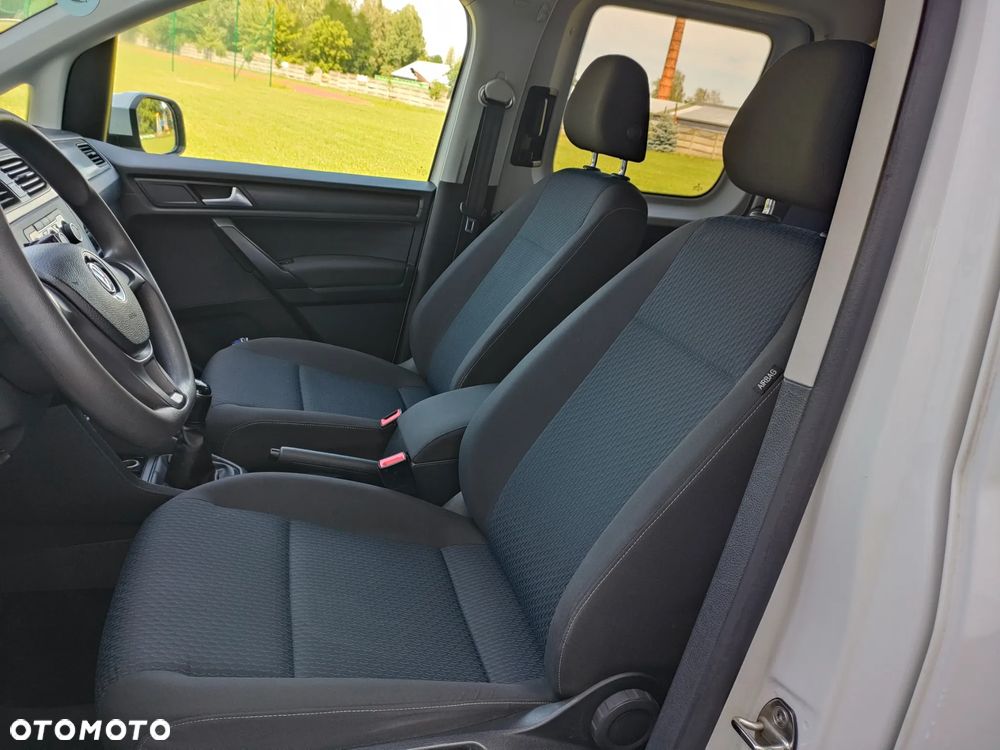 Volkswagen Caddy - 12