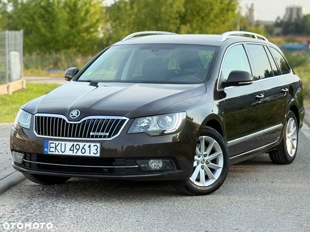 Skoda Superb 1.6 TDI GreenLine - 2