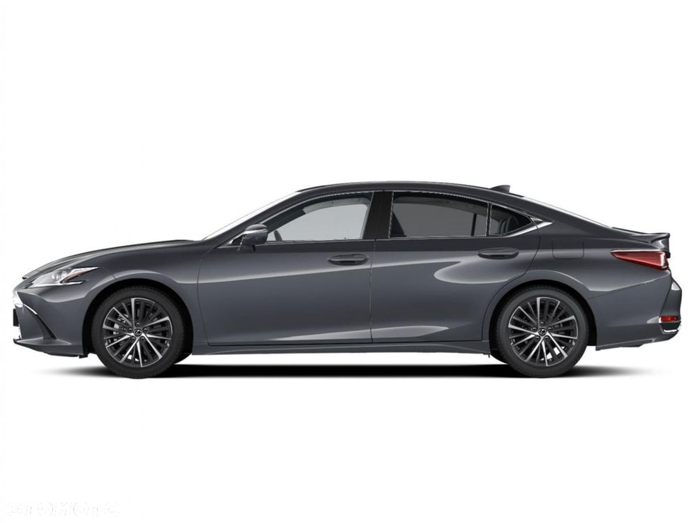 Lexus ES - 7