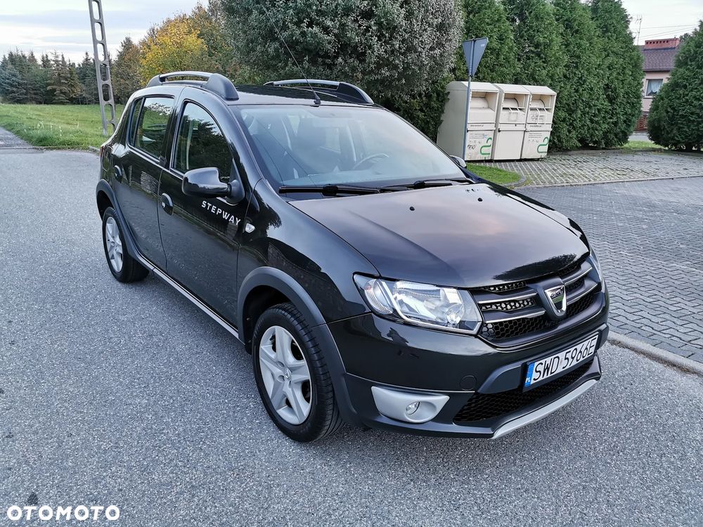 Dacia Sandero Stepway TCe 90 (S&S) Celebration - 9