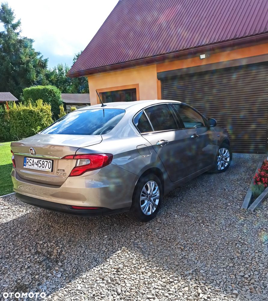 Fiat Tipo 1.4 16V Lounge EU6d - 5