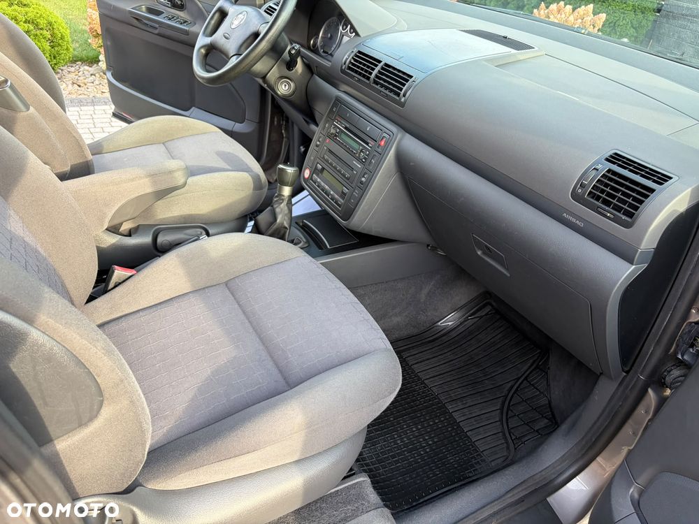 Seat Alhambra 1.8 20V Turbo Sport - 35