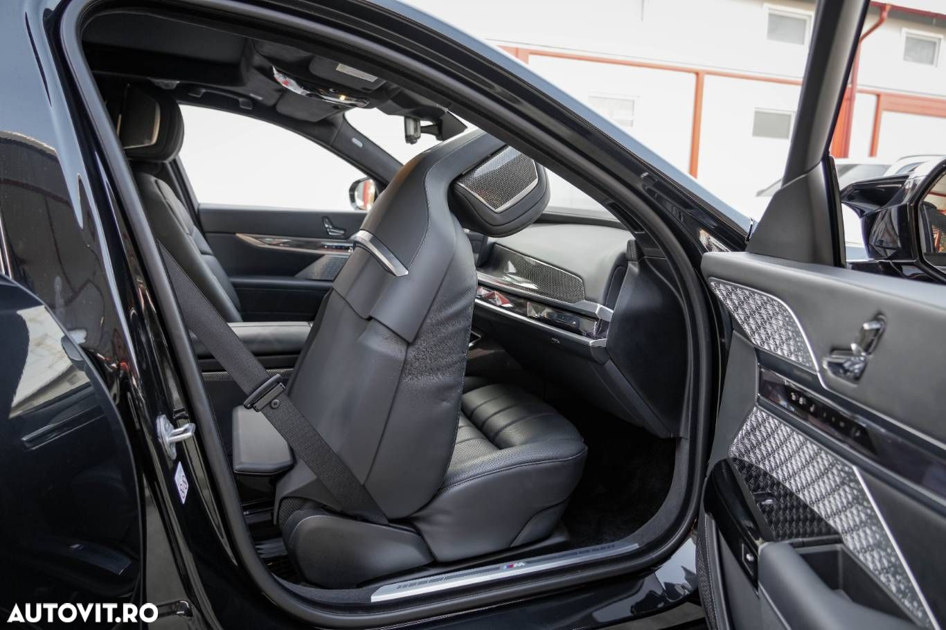 BMW Seria 7 - 22