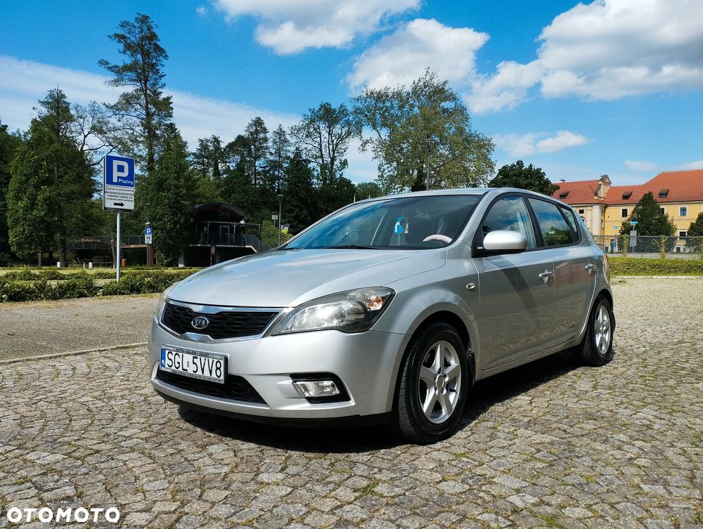 Kia Ceed 1.6 Crdi Comfort + - 2