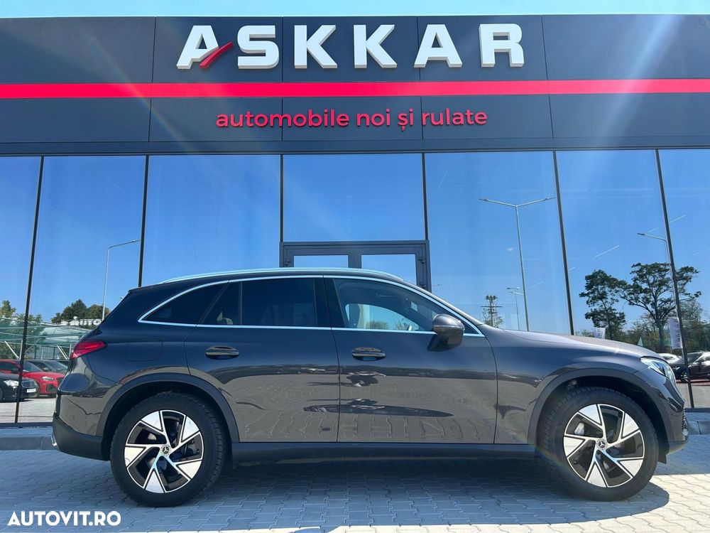 Mercedes-Benz GLC 300 e 4Matic 9G-TRONIC Exclusive - 4