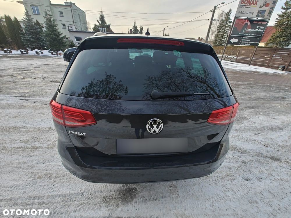 Volkswagen Passat Variant - 9