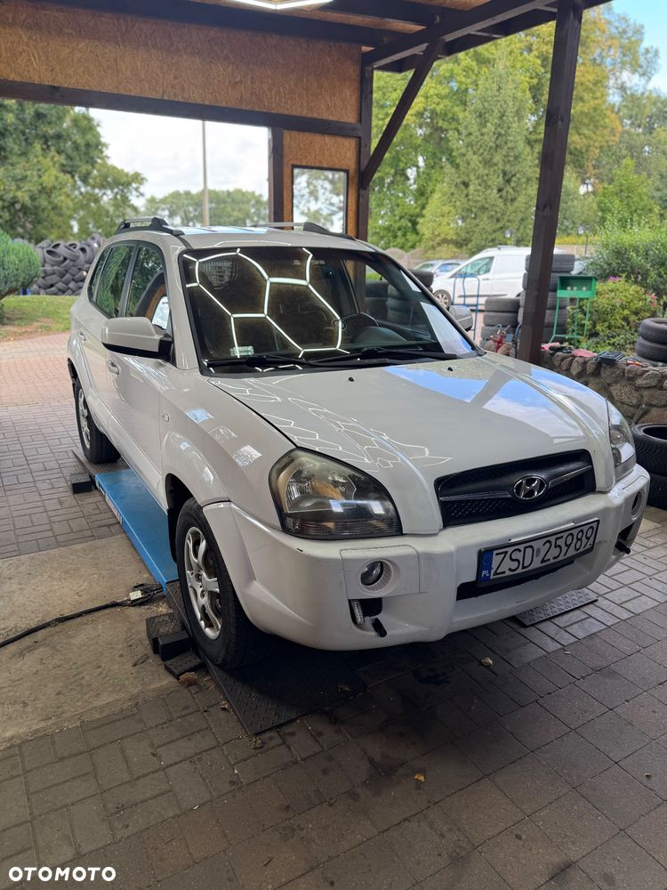 Hyundai Tucson 2.0 2WD Edition Plus - 2