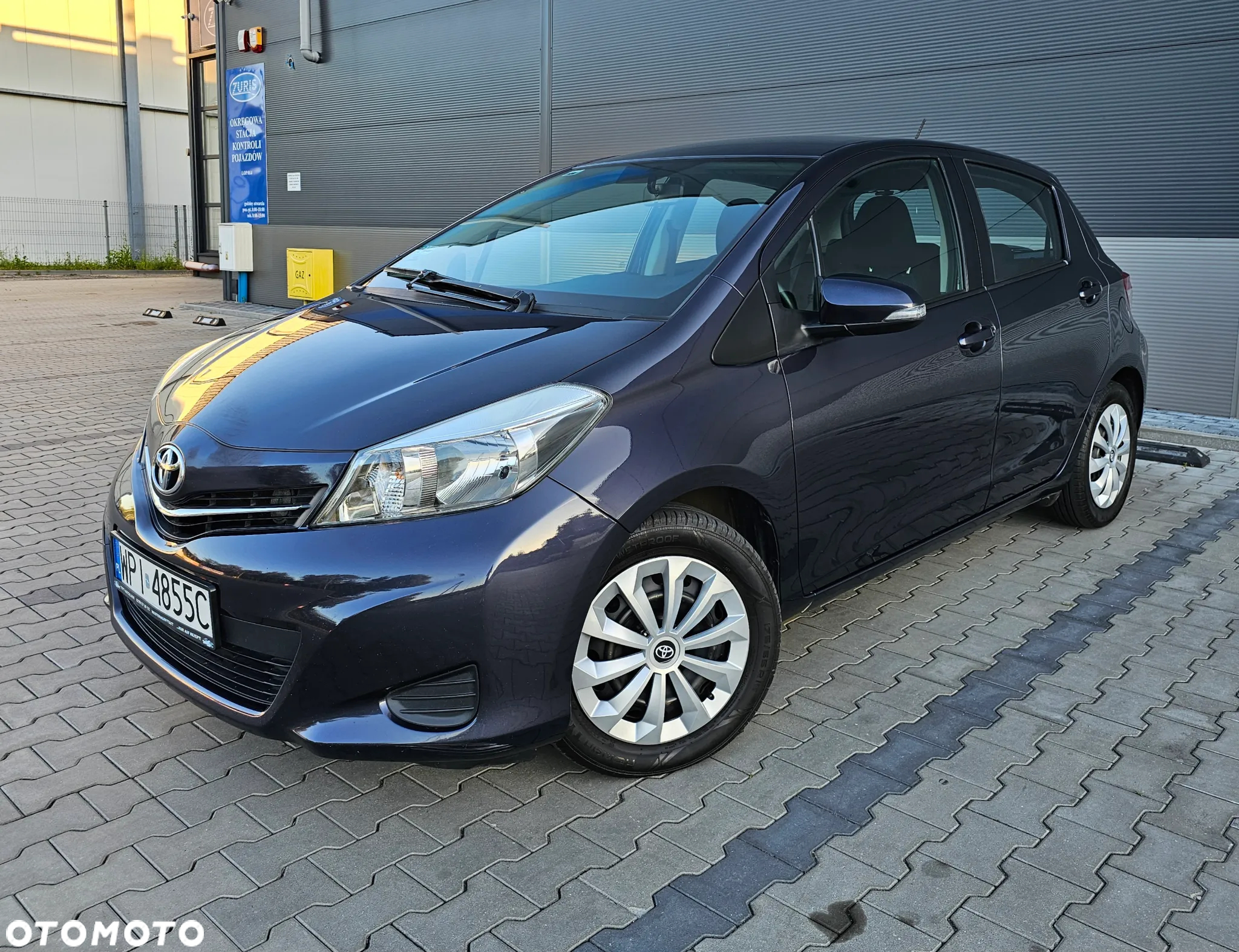 Toyota Yaris - 30