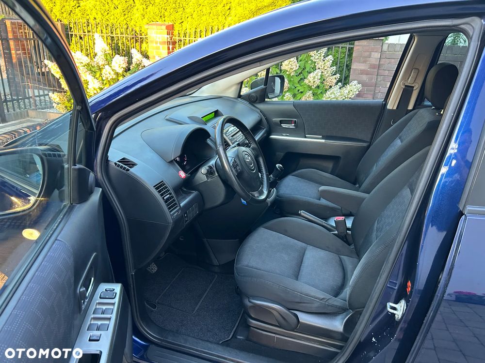 Mazda 5 2.0 Exclusive + - 5