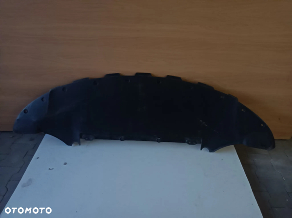 Tesla model 3 osłona dolna silnika 136621