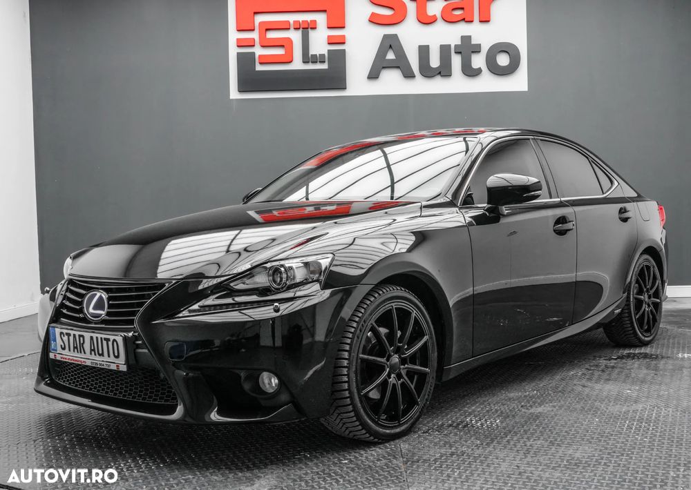 Lexus Seria IS 300h Executive Plus - 2