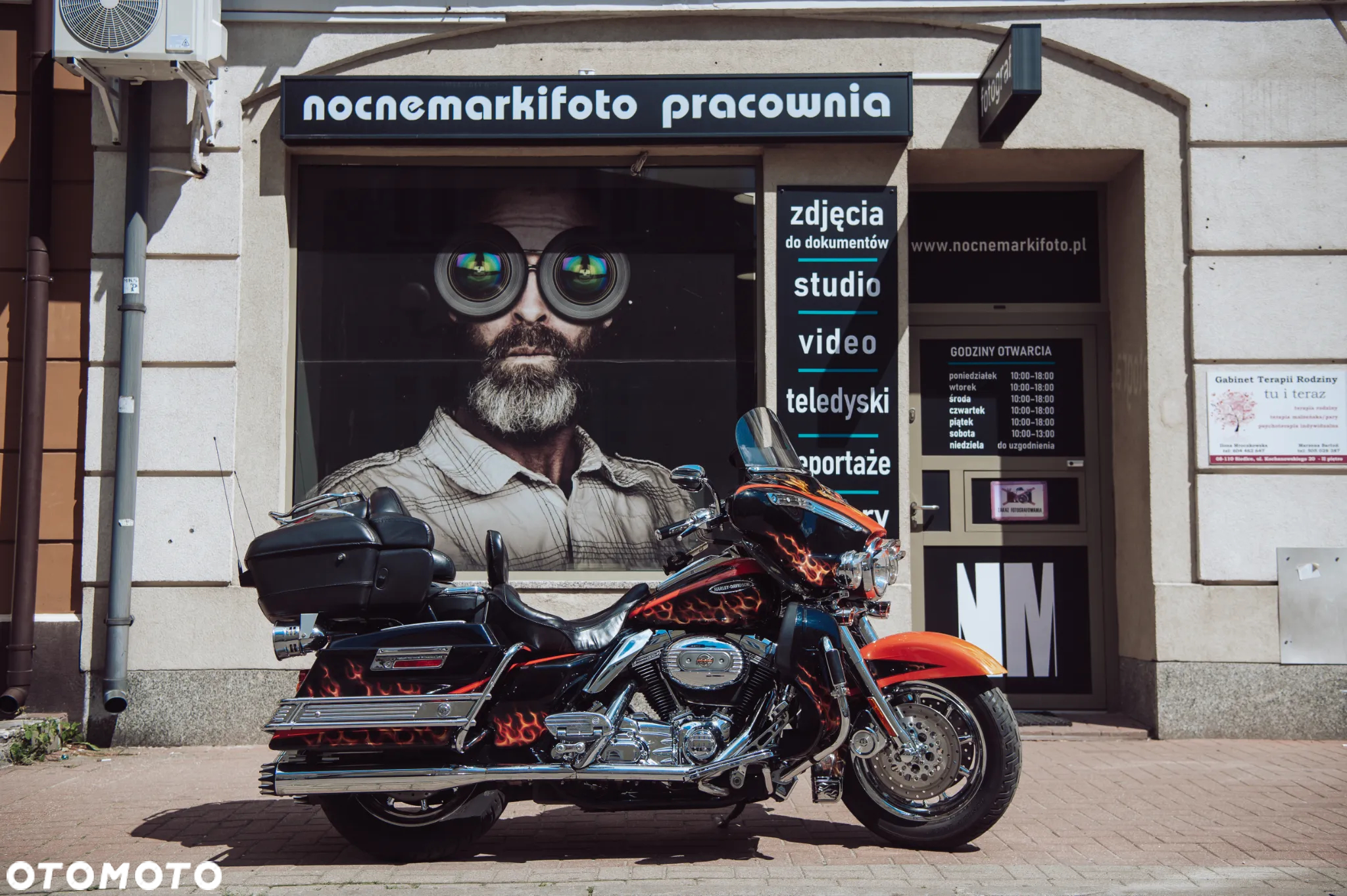 Harley-Davidson FLHTCU Ultra - 16