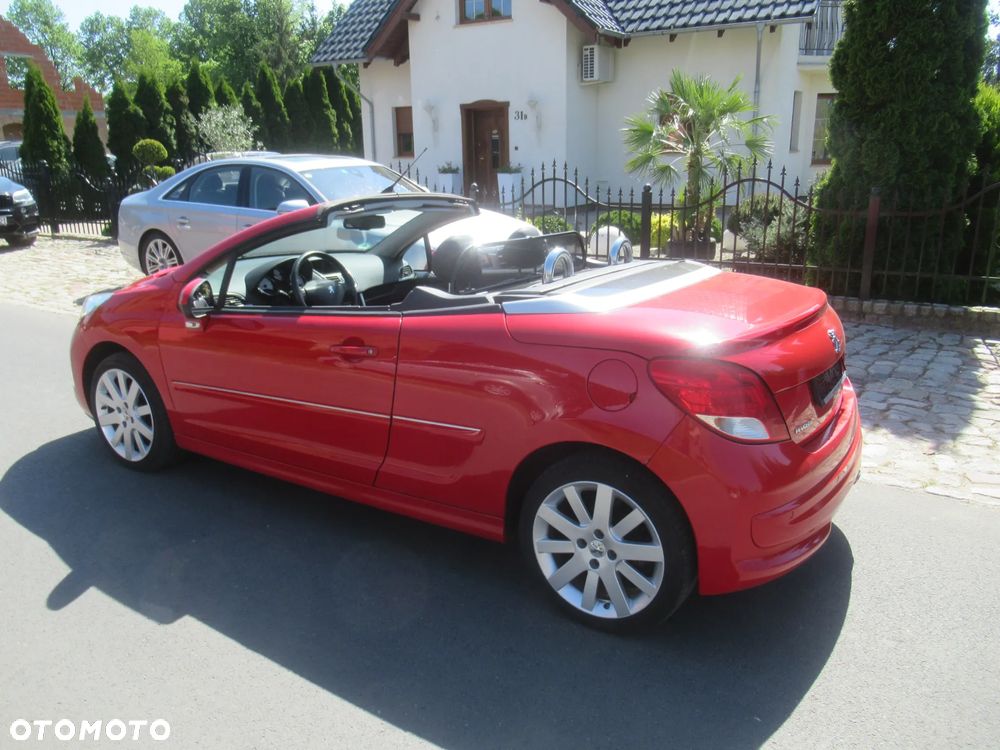 Peugeot 207 CC 1.6 Intense - 8