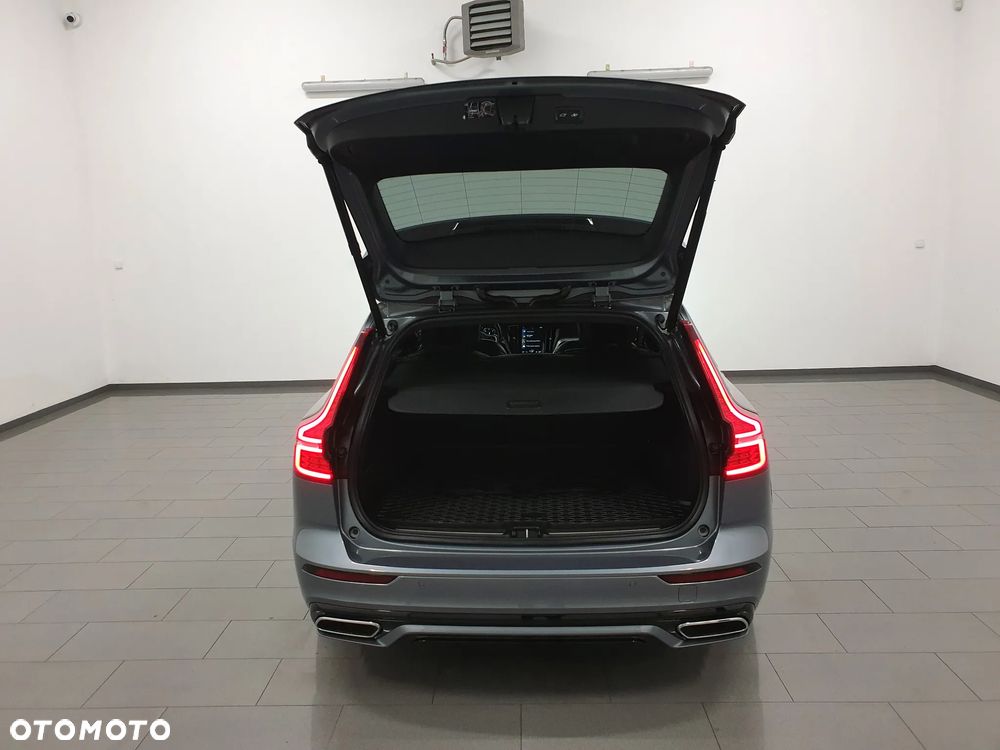 Volvo V60 D3 Geartronic R-Design - 5