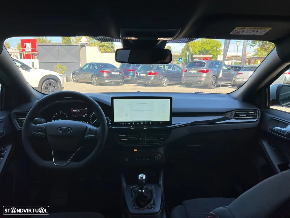 Ford Focus 1.0 EcoBoost MHEV ST-Line - 2