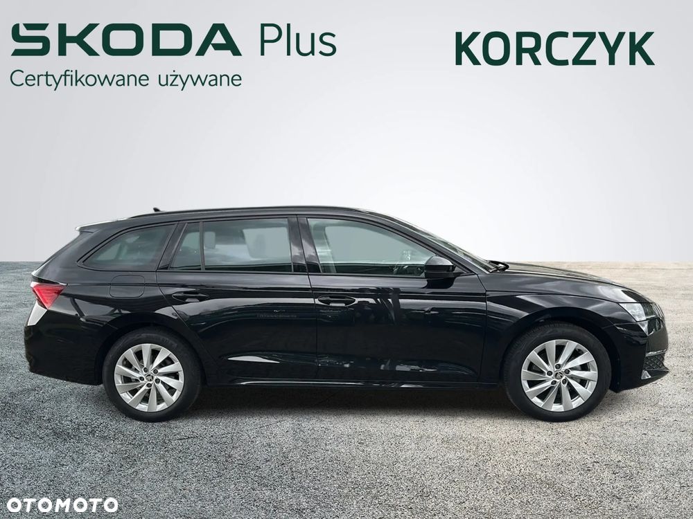 Skoda Octavia 1.5 TSI mHEV Selection DSG - 6