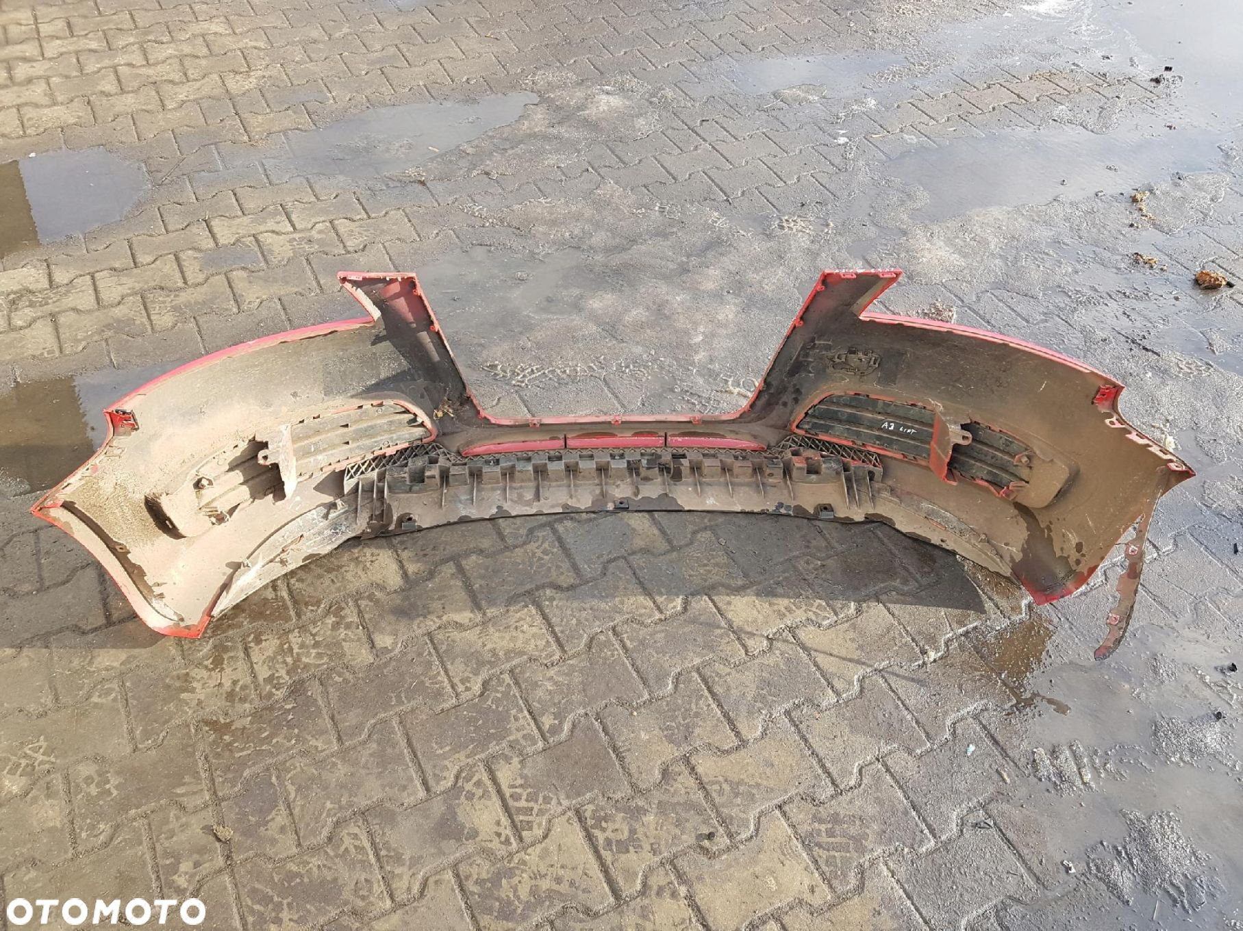 AUDI A3 8P LIFT 08-12r ZDERZAK PRZÓD LY3J - 8