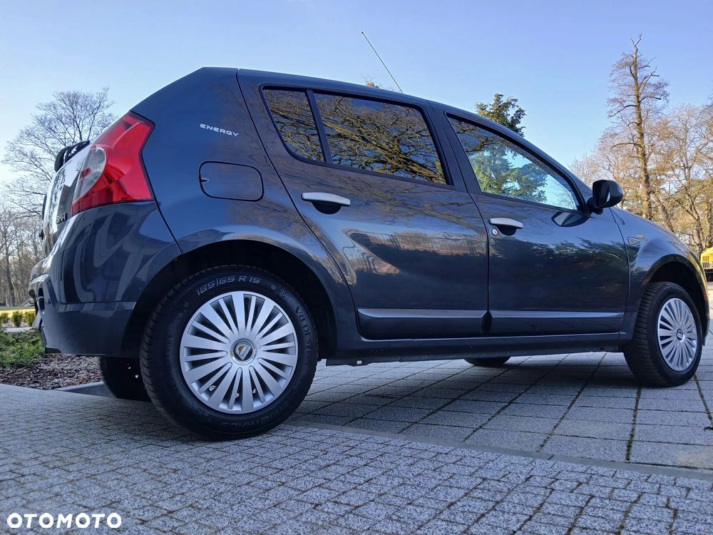Dacia Sandero - 2
