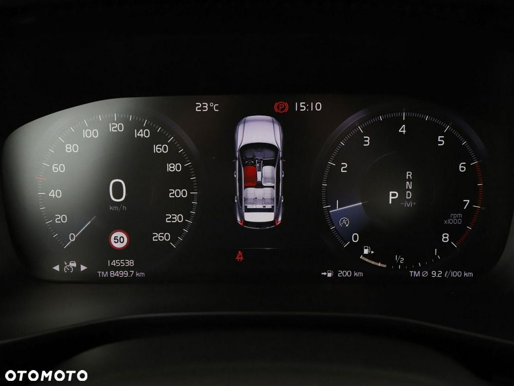 Volvo XC 40 T4 Momentum - 23