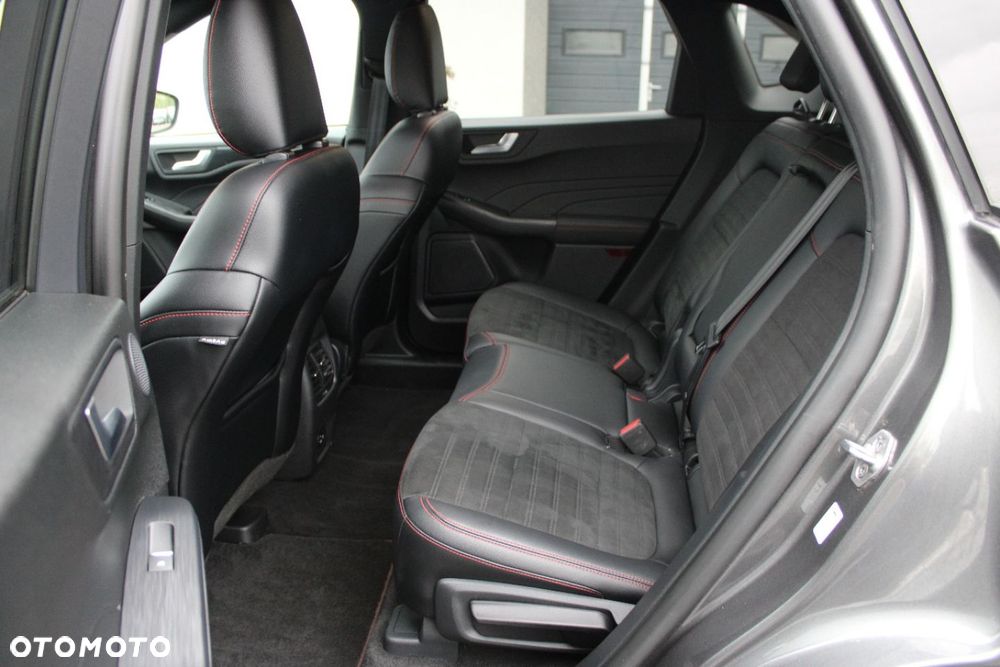 Ford Kuga - 25