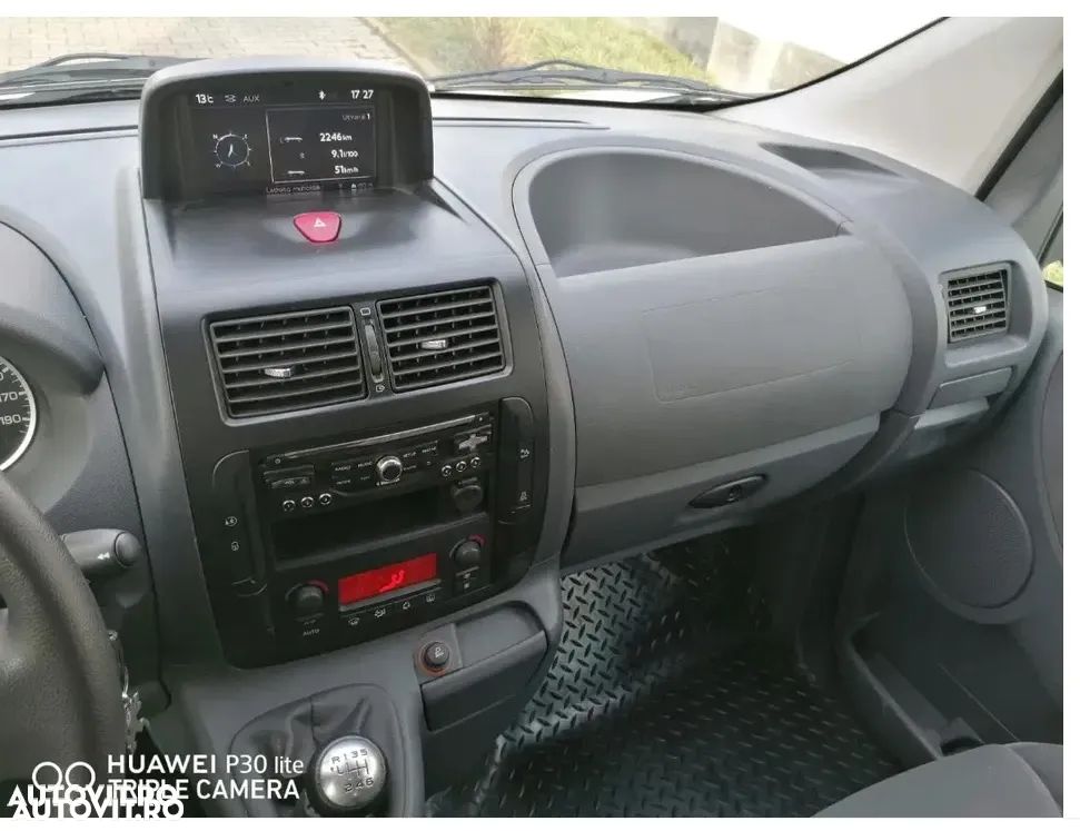 Peugeot Expert Tepee L2H1 (5-Si.) Premium - 11