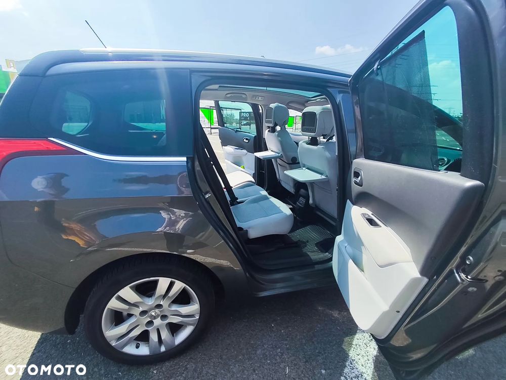 Peugeot 5008 2.0 HDi Premium - 8