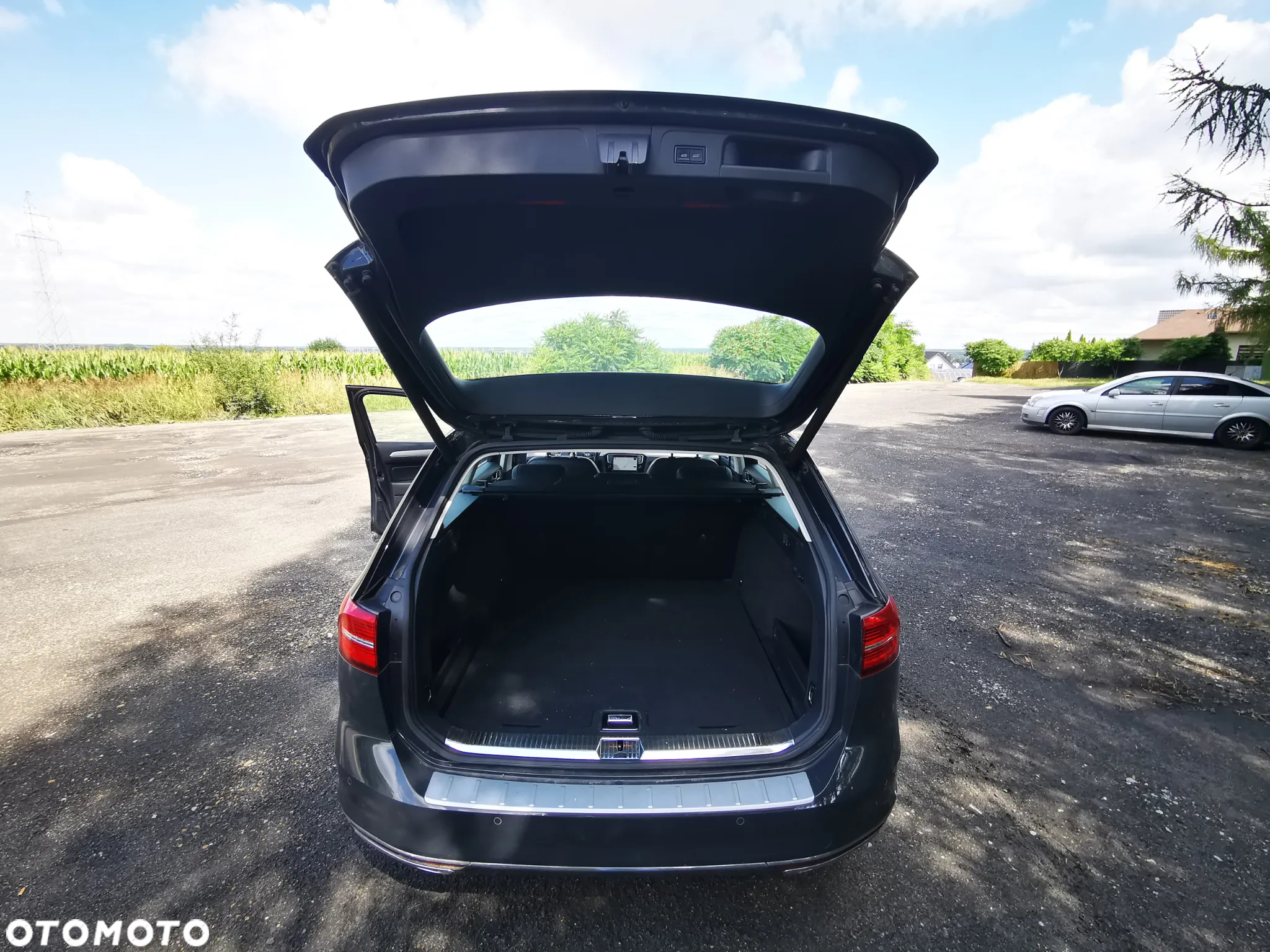 Volkswagen Passat Variant 2.0 TDI SCR 4Motion DSG (BMT) Highline - 17