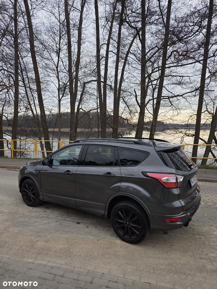 Ford Kuga 2.0 TDCi 4x4 ST-Line - 4