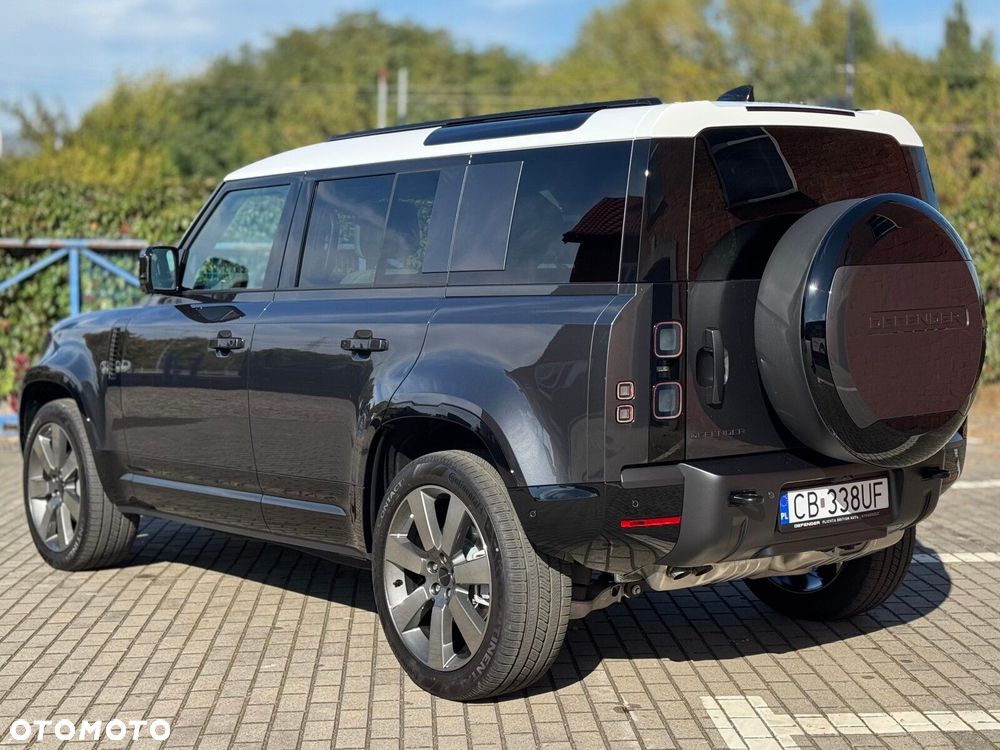 Land Rover Defender 2026 photo 3