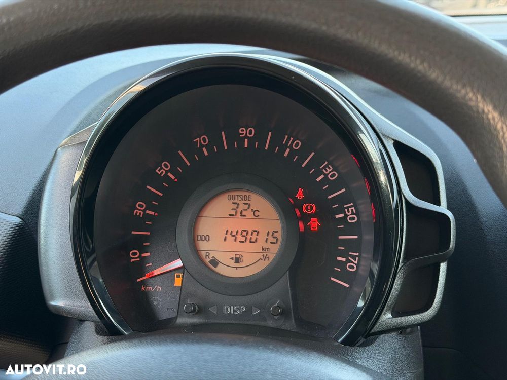 Toyota Aygo 1.0 VVY-I 5 usi X-connect - 25