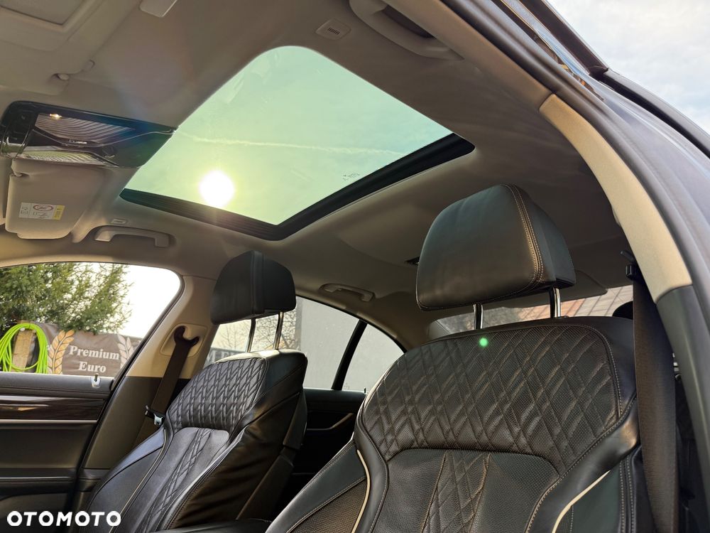 BMW Seria 7 740d xDrive - 19