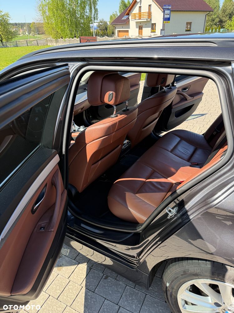 BMW Seria 5 520d xDrive - 8