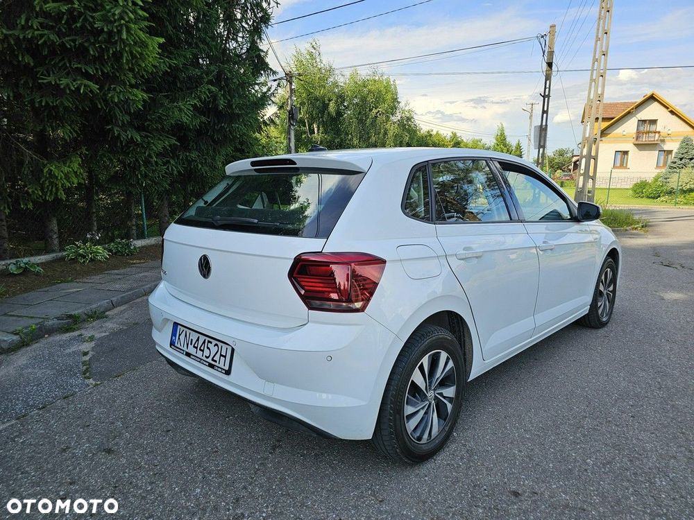Volkswagen Polo - 4
