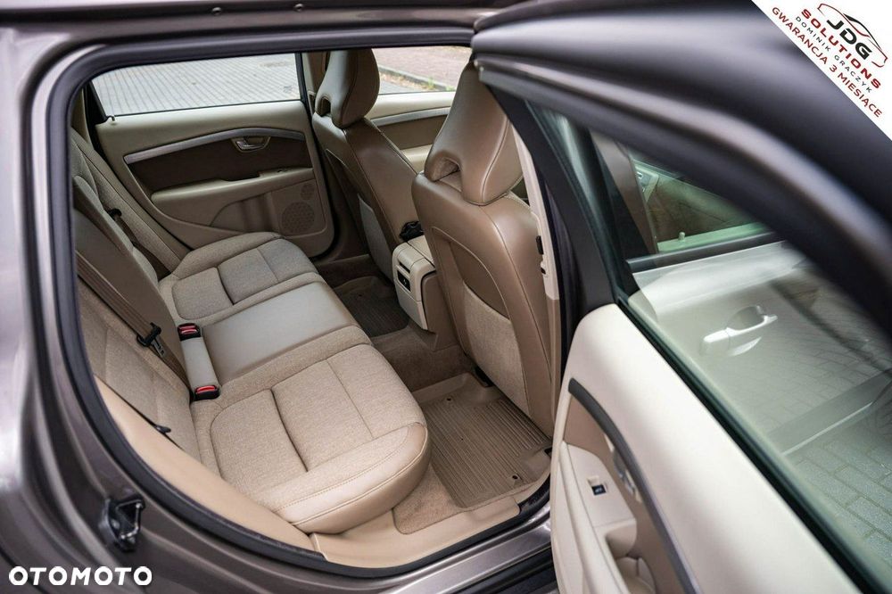 Volvo XC 70 - 27