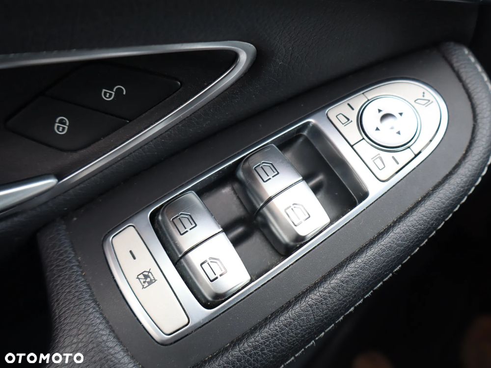 Mercedes-Benz GLC 250 4-Matic - 18