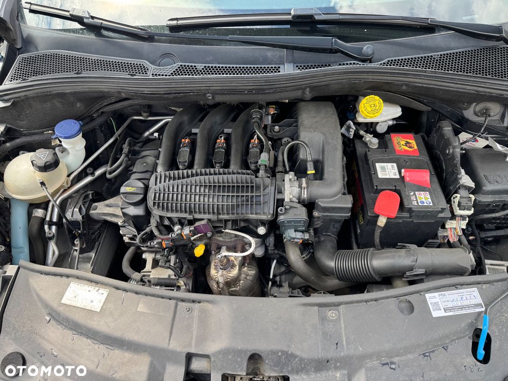 Peugeot 2008 - 16