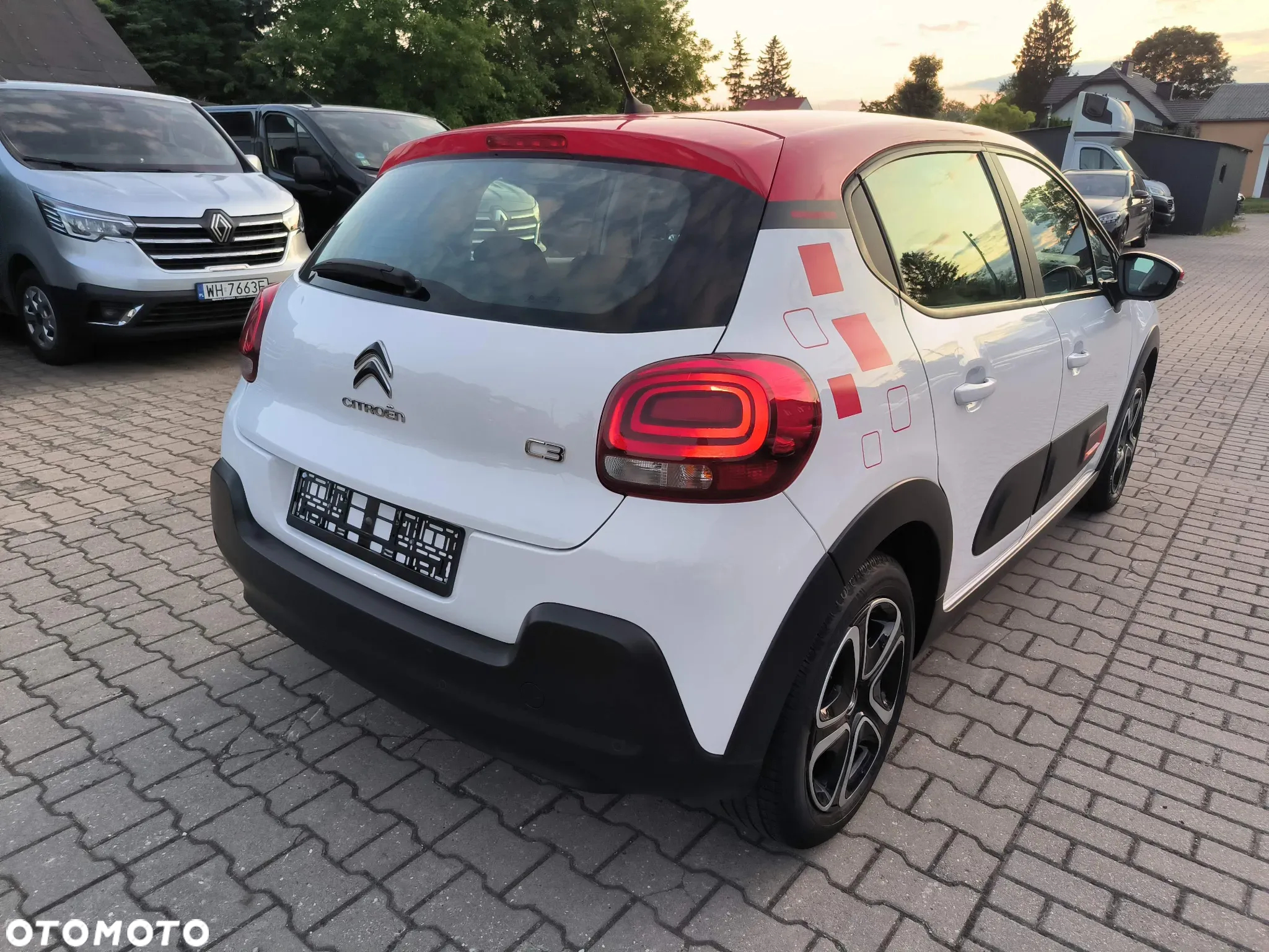 Citroën C3 1.2 PureTech Shine - 7