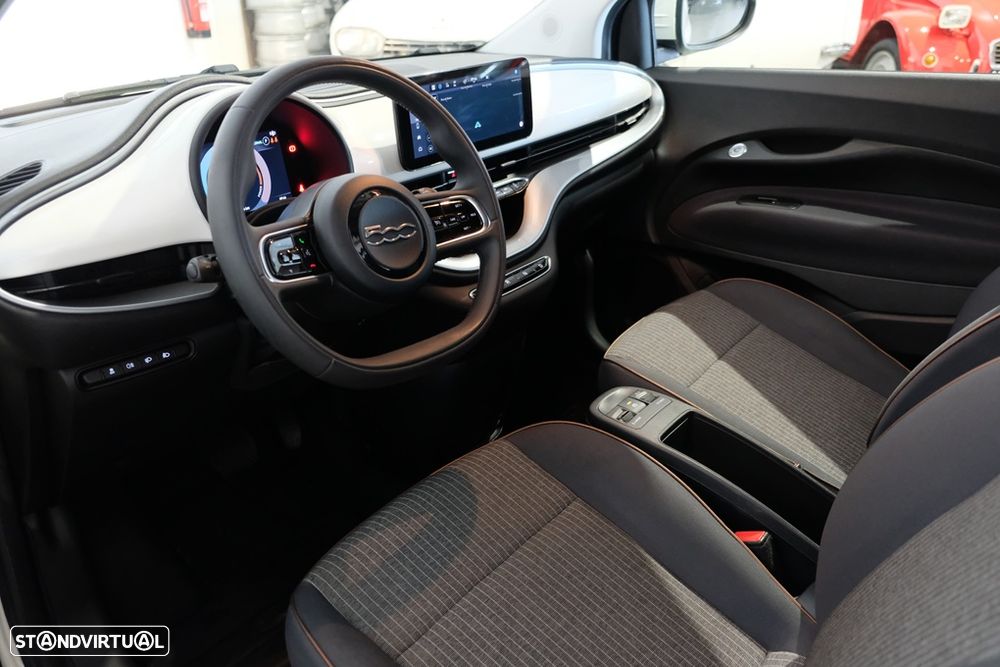 Fiat 500e C 42kWh Icon - 11