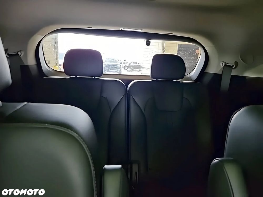 Kia Sorento - 11