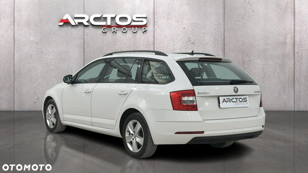 Skoda Octavia - 3