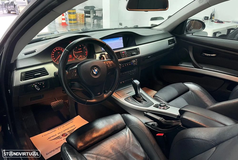 BMW 320 d Coupe Aut. - 22
