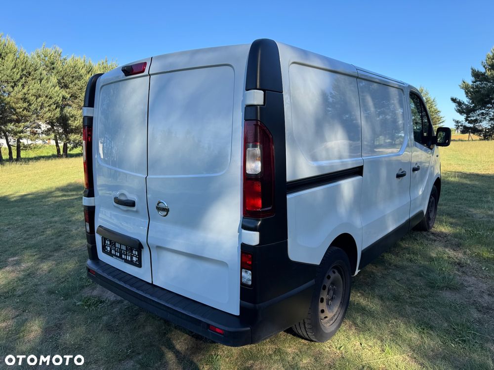 Nissan NV 300 - 9