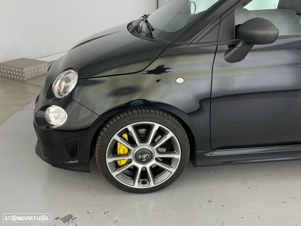Abarth 695C 1.4 T-Jet MTA — fotografia 17