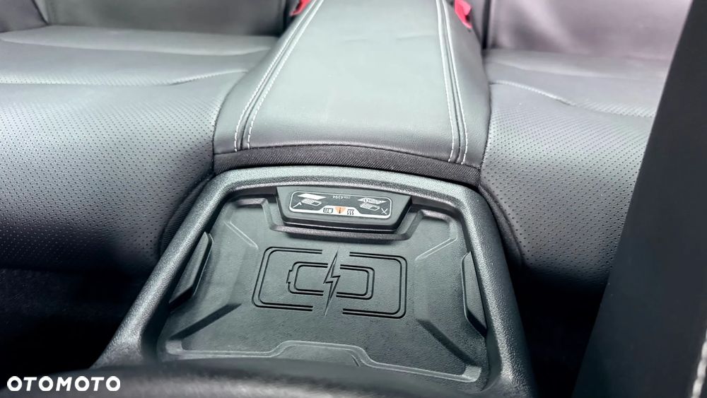 Chevrolet Camaro - 21