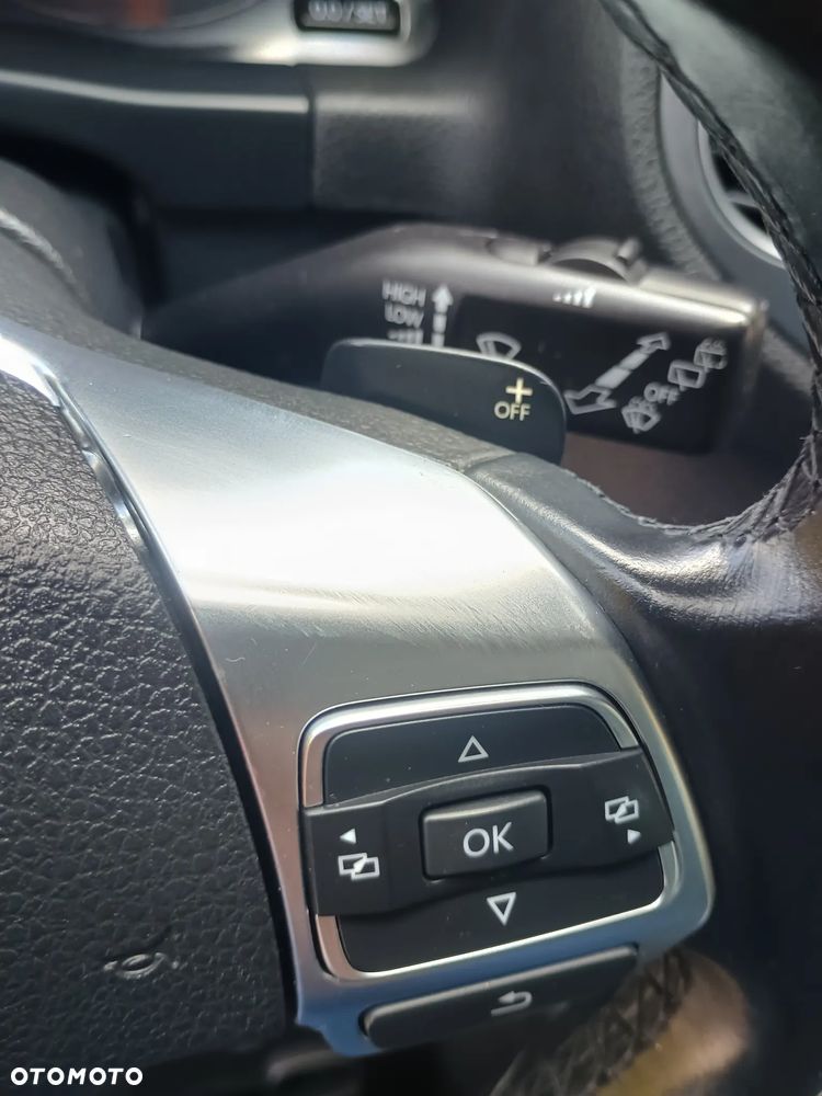 Volkswagen Tiguan 2.0 TDI 4Mot Perfectline R-Style DSG - 17