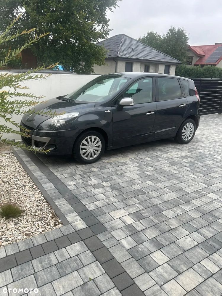 Renault Scenic - 23
