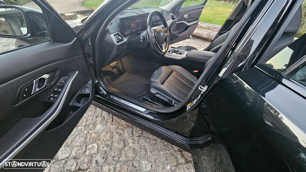 BMW 330 e Touring Line Sport Auto - 50