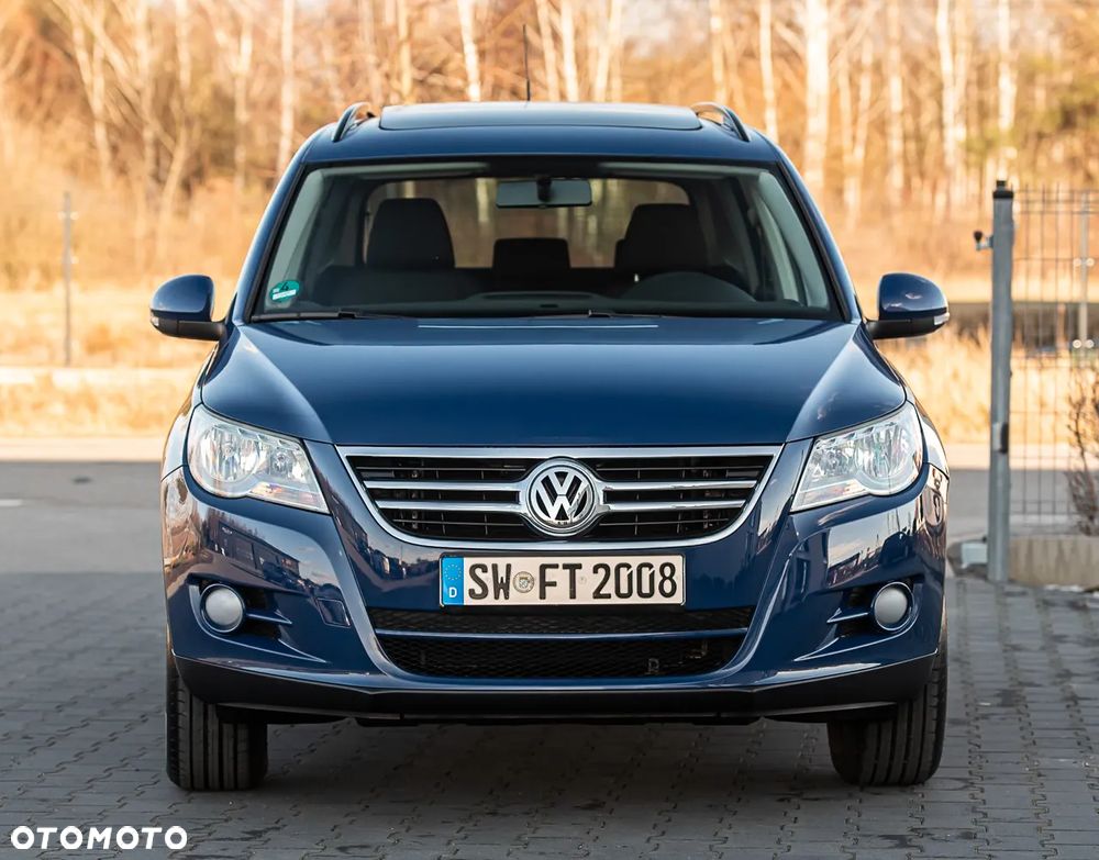Volkswagen Tiguan - 4