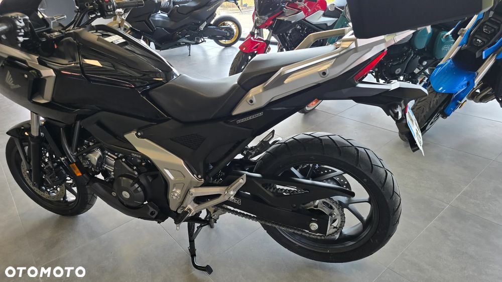 Honda NC - 9